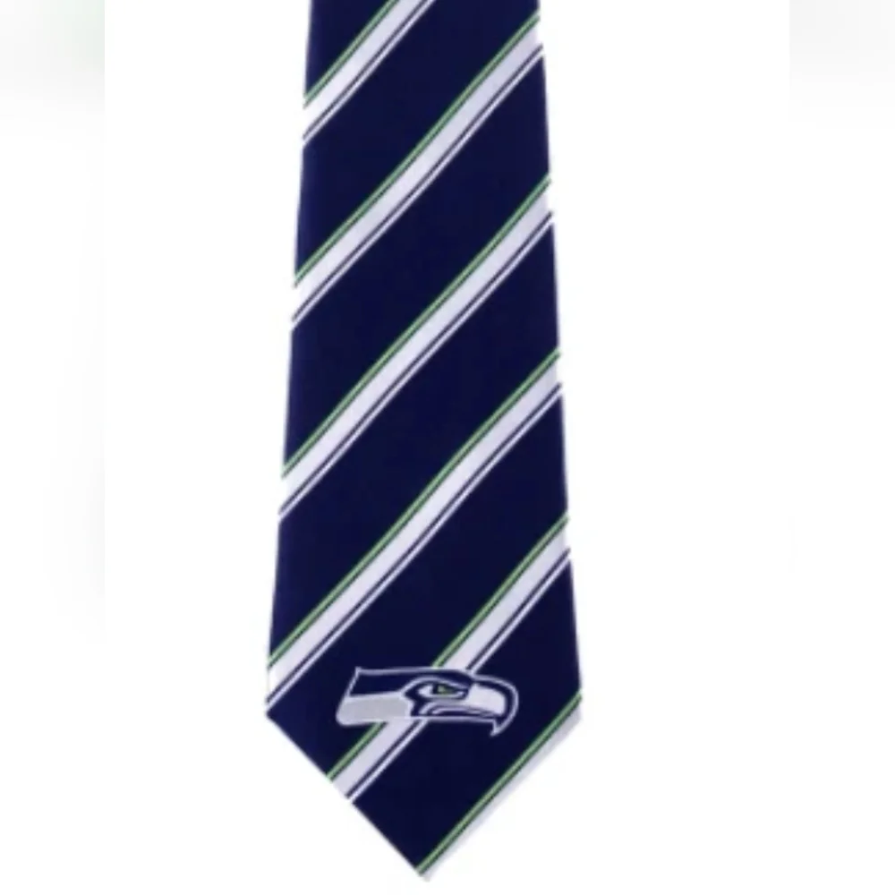 Handcrafted Luxury Fashion Necktie Necklace 📿 (Seattle Seahawks)